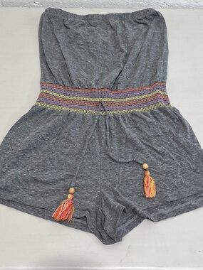 Gray Strapless S Romper with Colorful Waist Embroidery